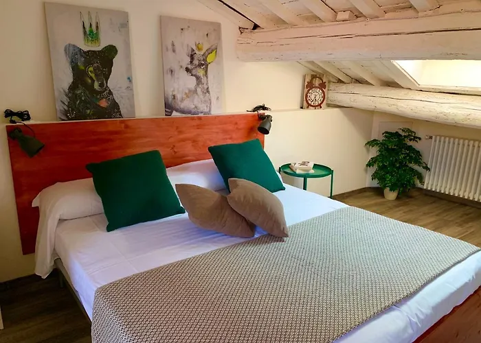 Green Rooms Ferrara Affittacamere 4*