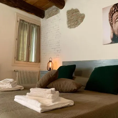 Green Rooms Ferrara Pensionat