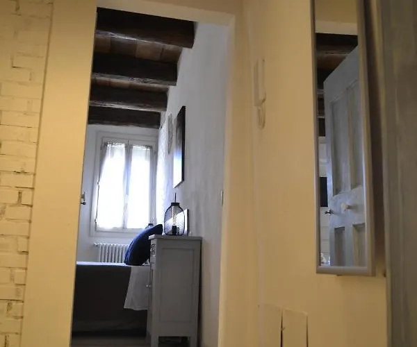 Green Rooms Ferrara 4*